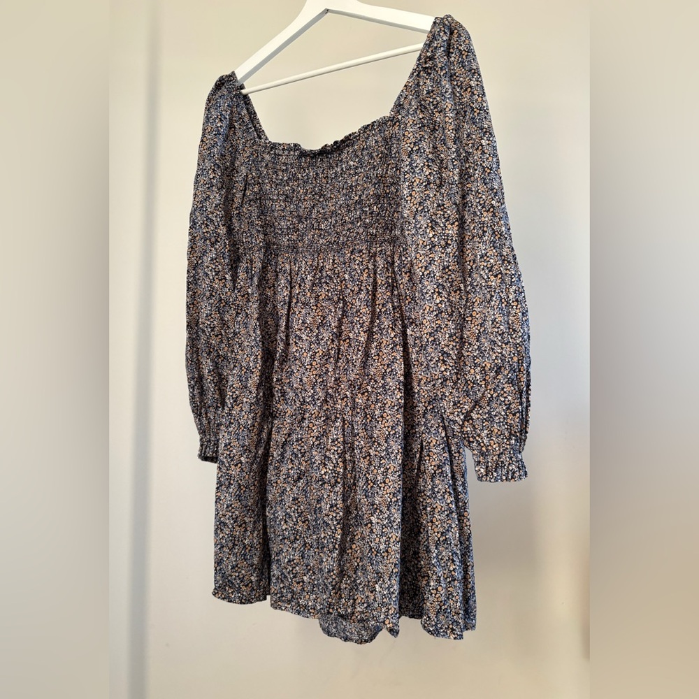GAP Floral Puff Sleeve Smocked Mini Dress - Picture 4 of 7